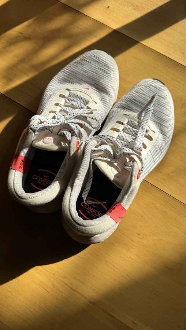 women's renew serenity running shoe