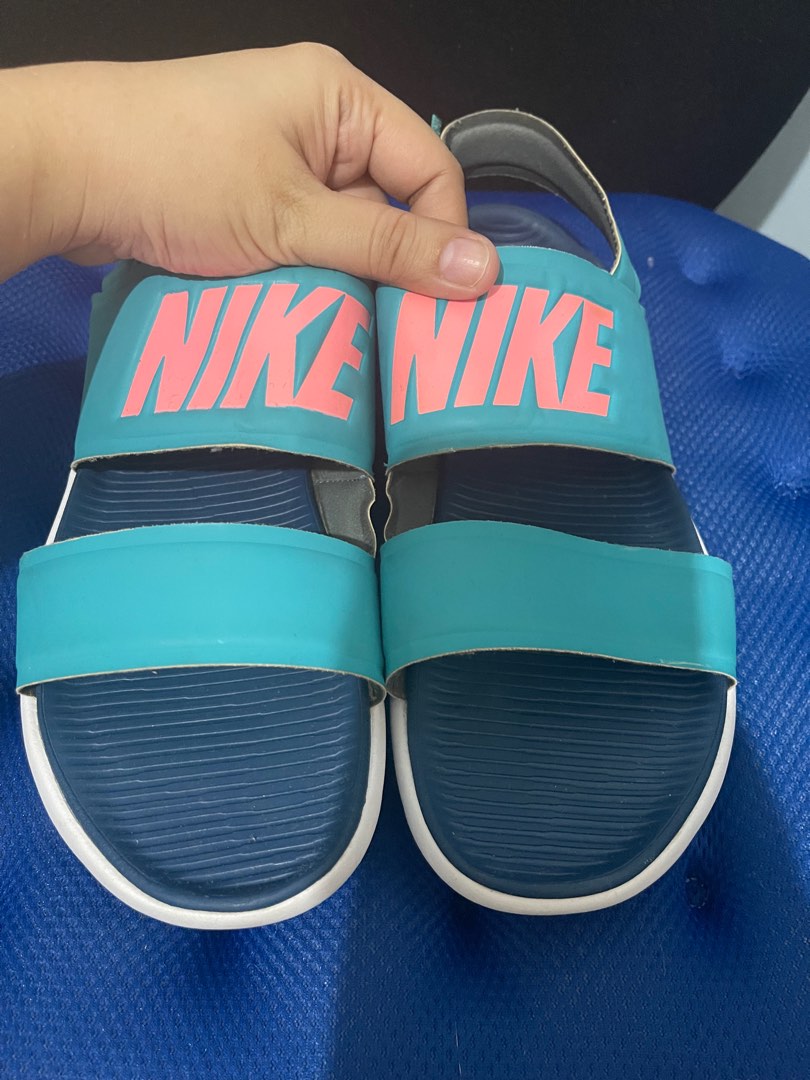Nike tanjun sandals size 10 outlet