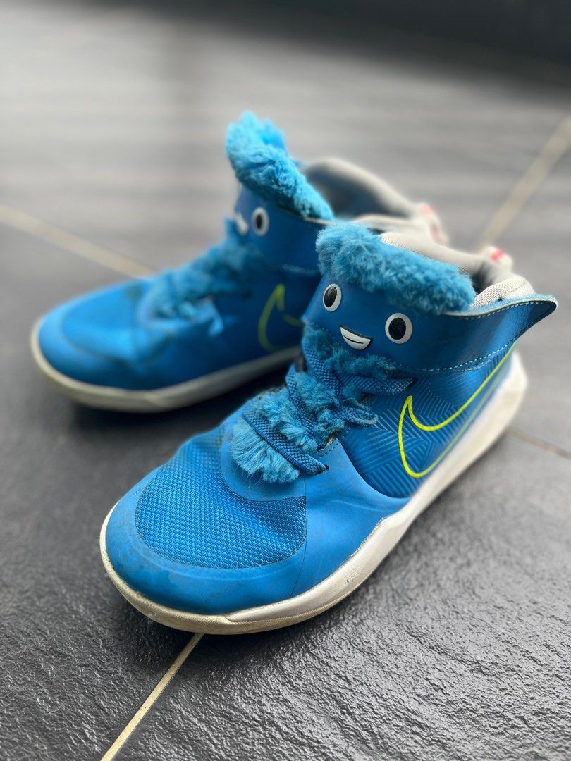 Nike team hustle d9 outlet blue