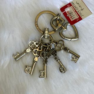 NWT Juicy Couture Silver Tone Rhinestones Keys Bag Charm Key Ring