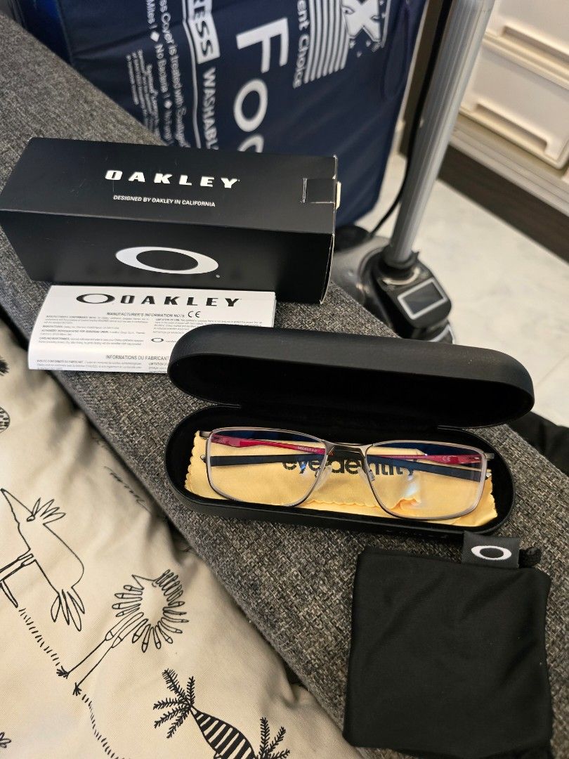 Oakley purchase sales