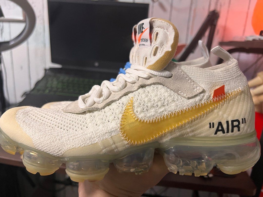 Yellow off white vapormax 2025