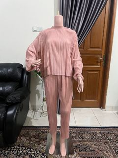 (Kategori: ) berada di . Dikirim oleh Homiyami (ID iklan 1292061499, Gambar 1). Deskripsi: .