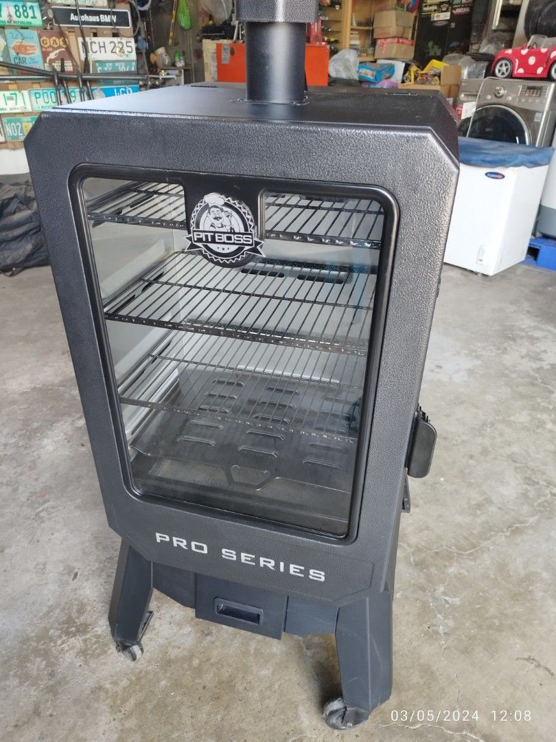 Pro Series II 4-Series Wood Pellet Vertical Smoker