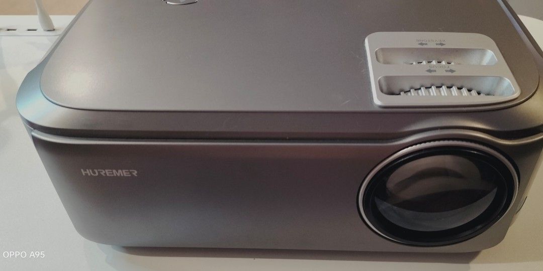 Projector (Category: Projectors) located in Singapore. Submitted by lucypinkdoll (Listing ID 1292051528, Image 2). Description: ❣️ HUREMER Brand - high quality, high resolution. ❣️ Power cable is included, ❣️ Please note HDMI cable is not included 😊.