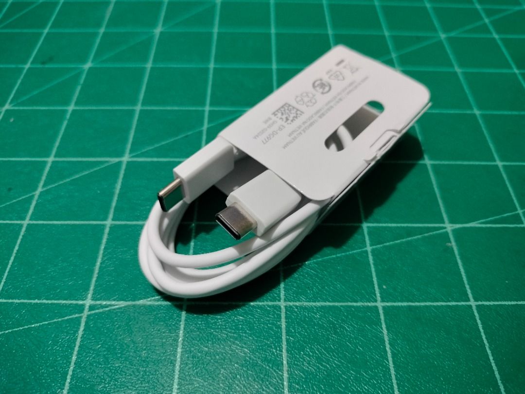 Samsung USB Type C to USB Type C Data Cord Cable (Original) (Category: Cables & Adaptors) located in Quezon City. Submitted by kyrex12 (Listing ID 1292029306, Image 1). Description: USB Type C(male) to USB Type C(male) -data cable -1m -with 1 week warranty -accept for shipping via LALAMOVE COD(buyer's expense) -accept GCASH and MAYA payment -COMPATIBILITY IS BUYER'S RESPONSIBILITY.