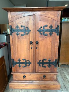 (Category: ) located in . Submitted by carpets_furnitures (Listing ID 1291932164, Image 1). Description: .