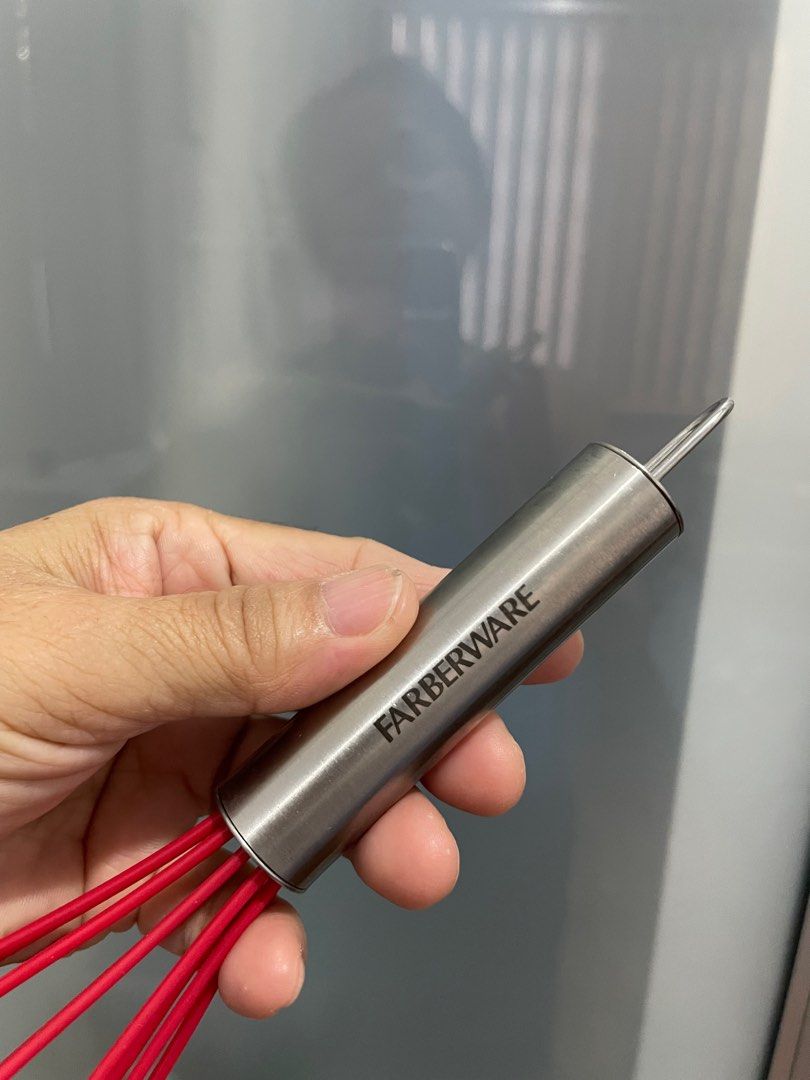 Stainless handle silicone whisk (Category: Bakeware) located in Marikina City. Submitted by lay_away_ok (Listing ID 1291900066, Image 3). Description: Unused.