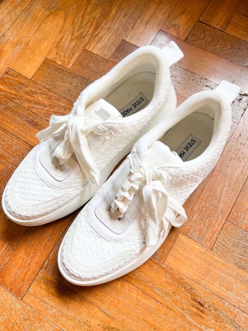 Steve Madden White Chunky Sneakers with Lace Women s Fashion Footwear Sneakers on Carousell