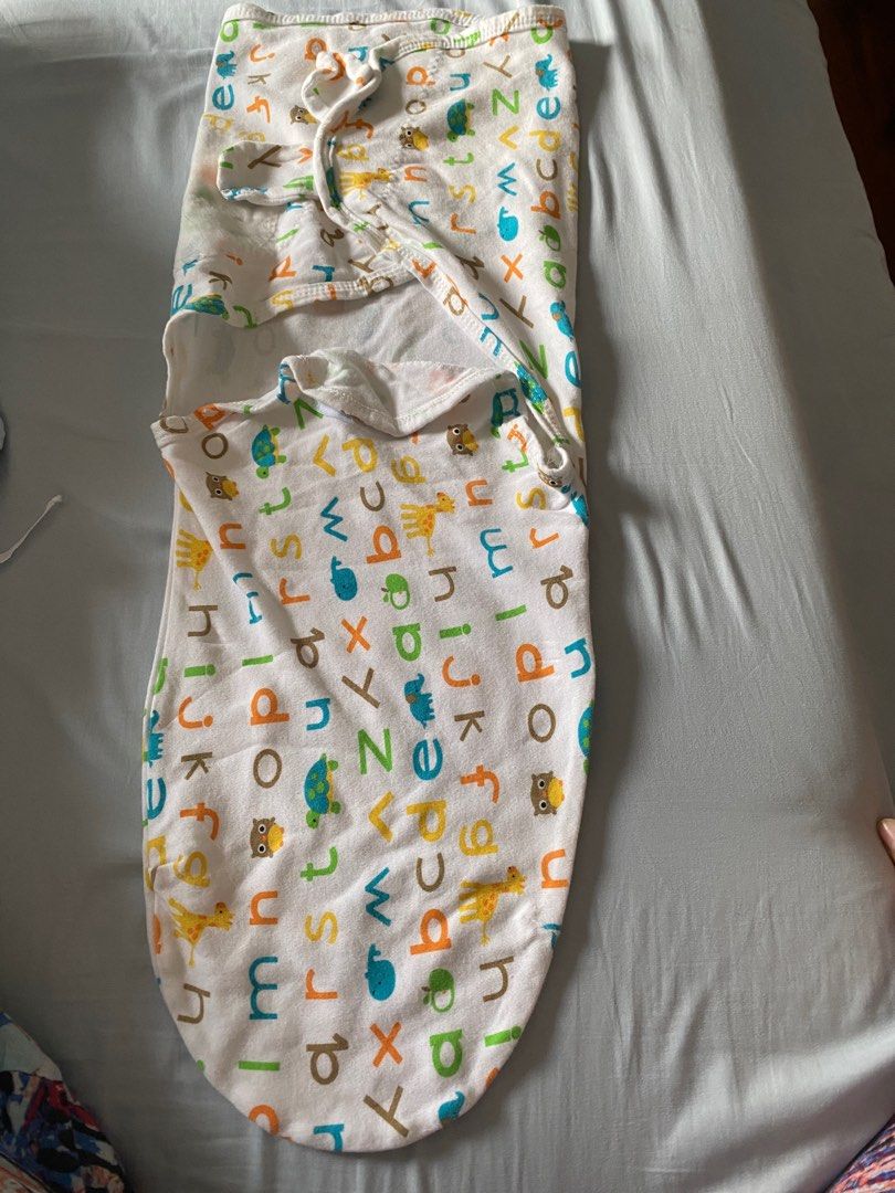 Swaddles - 3 (Category: Babies & Kids Fashion) located in Las Pinas. Submitted by ketshops (Listing ID 1288552286, Image 3). Description: Helpful to me when baby was newborn. 120 each. 340 if you buy all .