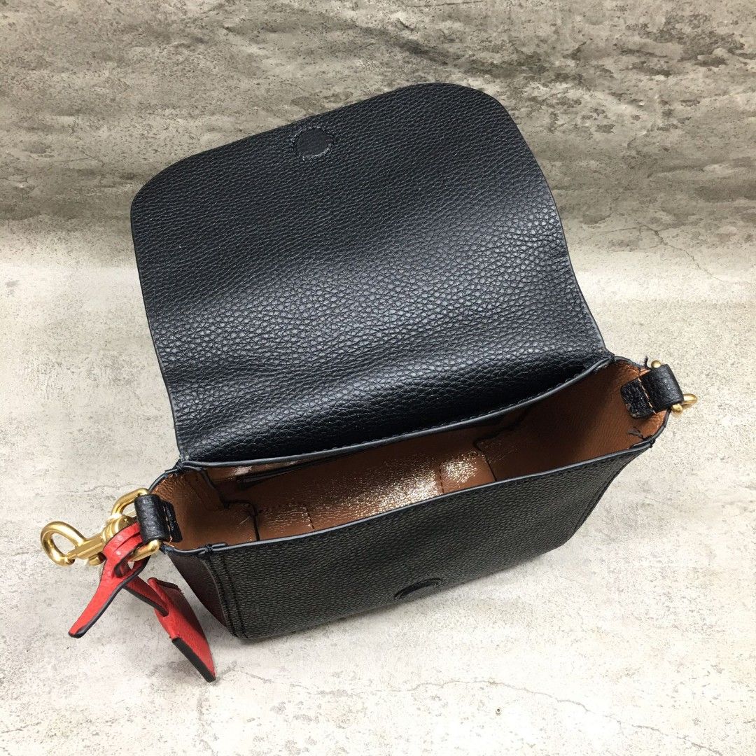perry flap crossbody