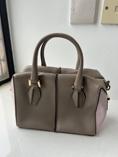 （分類：）位於 。 由 lor_bbc 提交（商品編號 1291984207，圖片 1）。簡介： 。