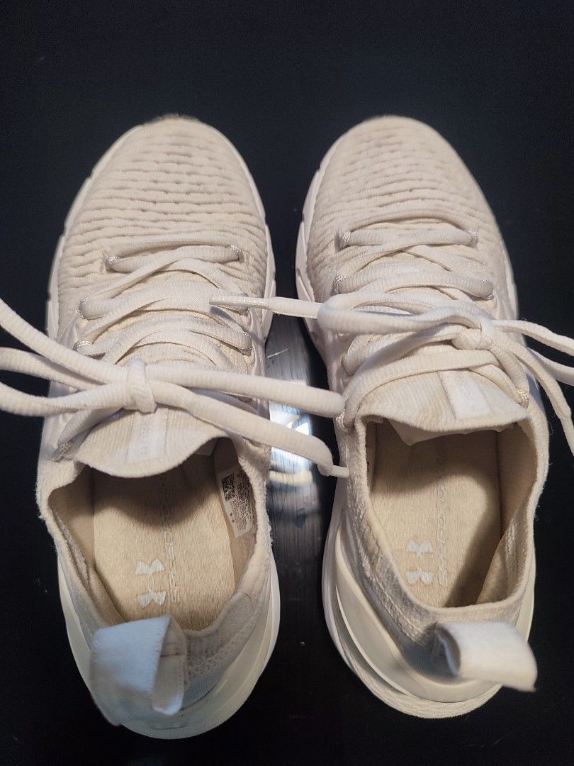 Ua yeezy uk hot sale
