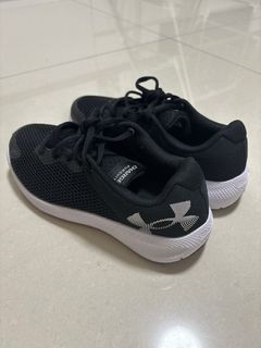 Under Armour Women's Shoes Size 6, Women's Fashion, Footwear, Sneakers on  Carousell