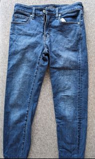 (Category: ) located in . Submitted by ultisell (Listing ID 1291901125, Image 1). Description: .
