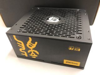 （分類：）位於 。 由 desmond_li 提交（商品編號 1296198818，圖片 1）。簡介： 。