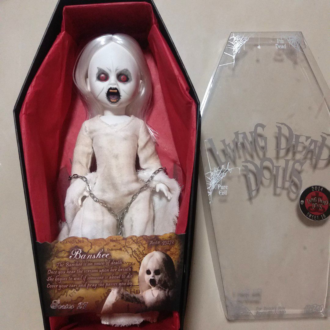 2014 Mezco Living Dead Dolls Banshee***不議價, 興趣及遊戲, 玩具