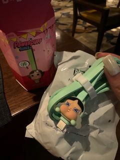 （分類：）位於 。 由 yuksungbb 提交（商品編號 1296184350，圖片 1）。簡介： 。