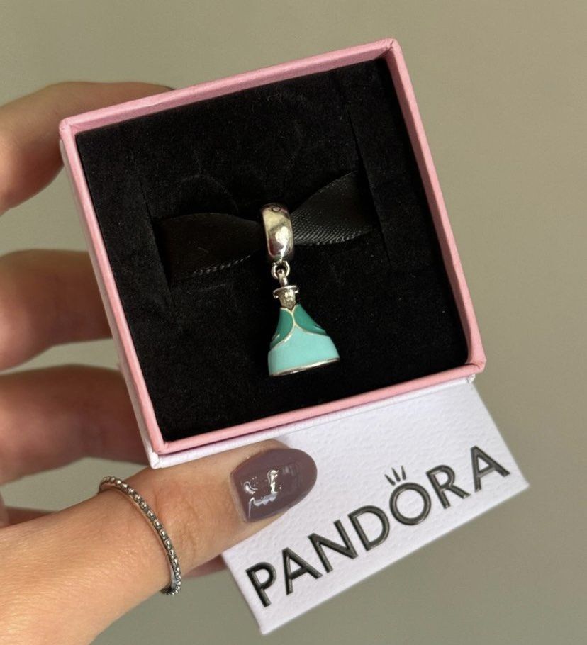 Pandora ariel dress shop
