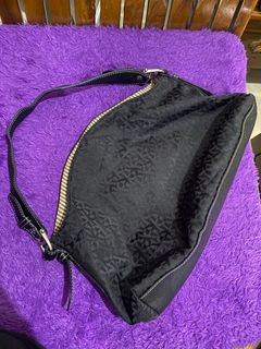 (Kategori: ) berada di . Dikirim oleh ulprelovedbag (ID iklan 1296141355, Gambar 1). Deskripsi: .