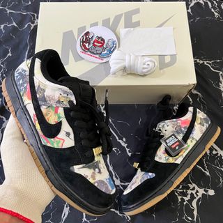 (Category: ) located in . Submitted by Bulksneakers59 (Listing ID 1296085093, Image 1). Description: .