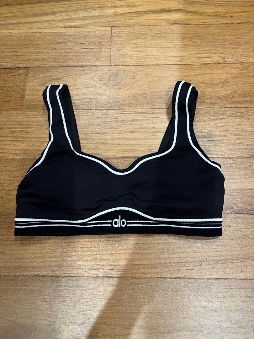 Alo Yoga Air Brush Heart Throb Black Bra Women s Fashion Activewear alo-yoga-air-brush-heart-throb-black-bra-women-s-fashion-activewear
