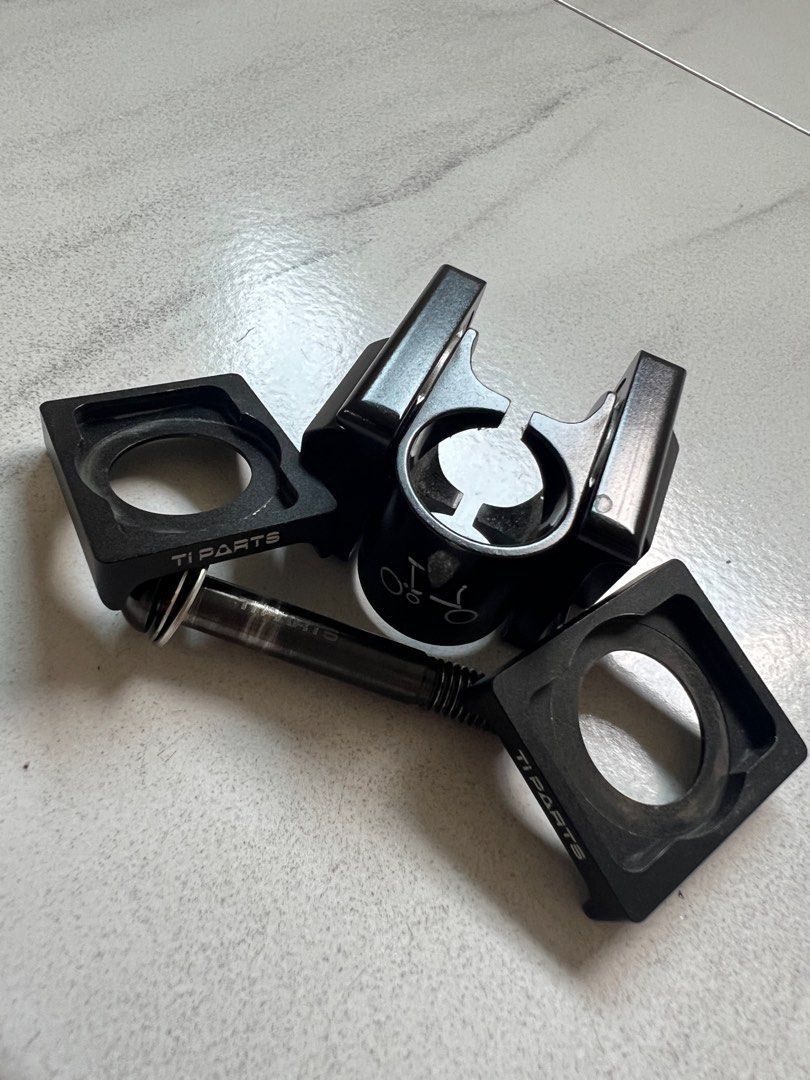 Brompton Pentaclip with add on, Sports Equipment, Bicycles Parts