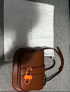 （分類：）位於 。 由 ellec328 提交（商品編號 1296157746，圖片 1）。簡介： 。