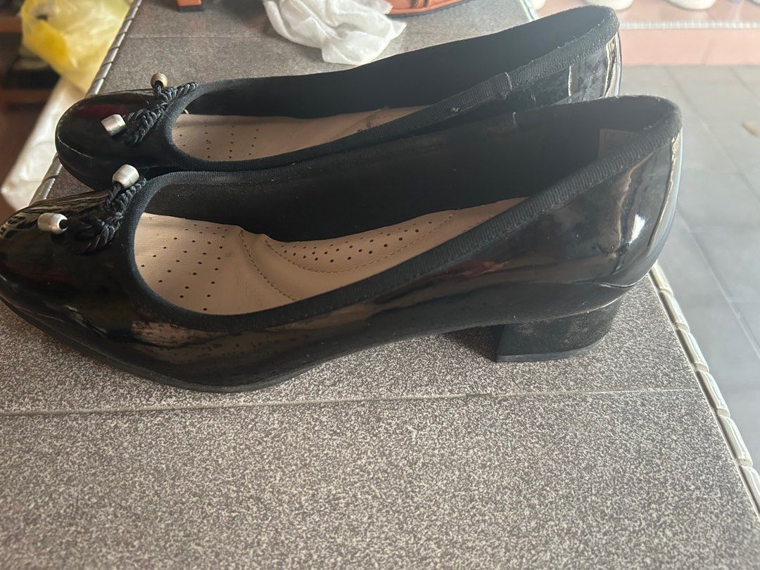 Clarks Wide Fit UK7