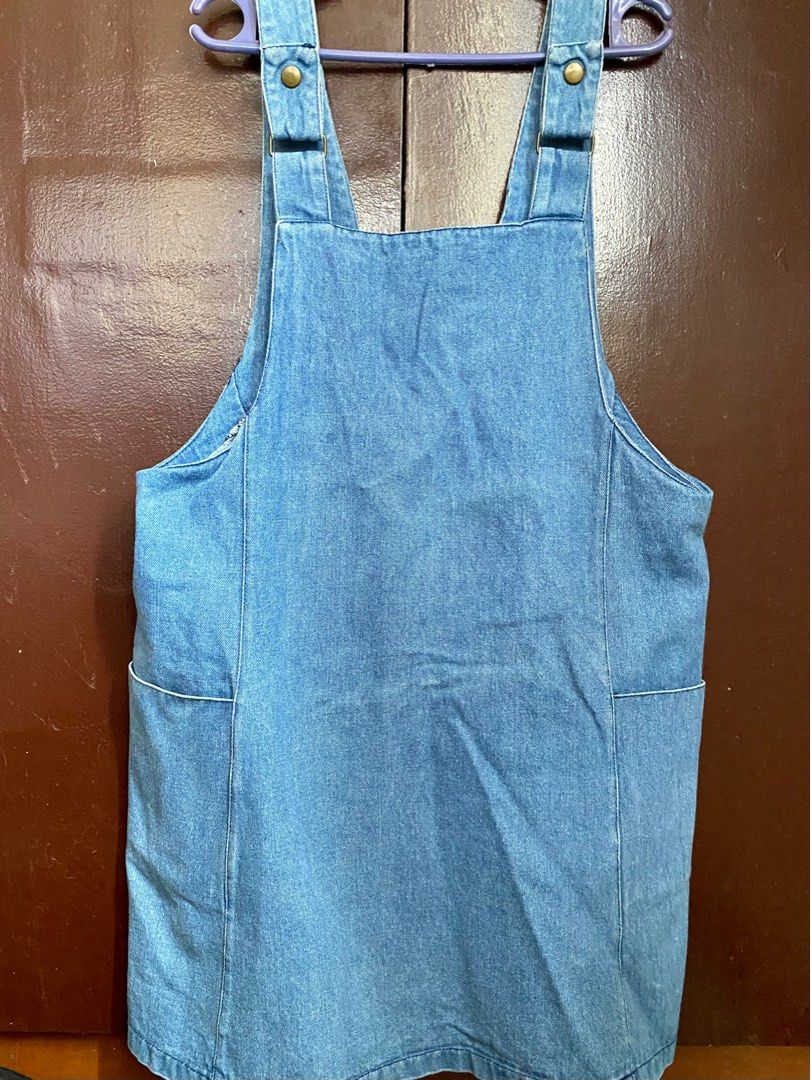 Denim Dress Jumper (Category: Dresses) located in Manila. Submitted by GSCloset (Listing ID 1296103930, Image 2). Description: For Sale: Denim Jumper Size (S-M) Used with care RFS: decluttering MOP: GCASH MOD: Same day delivery or via Gogo Express Loc: North Caloocan near SM Fairview Mckinley, Taguig during (Tues- Thurs) .