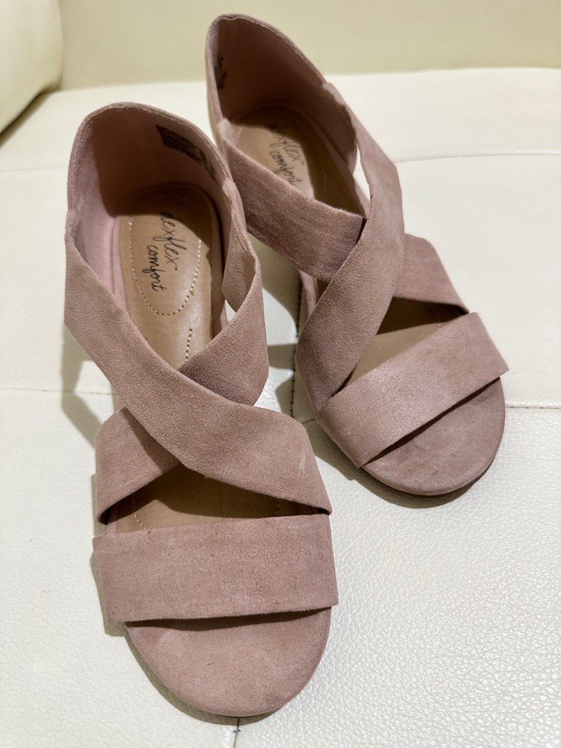 Dexflex wedge shoes 2025