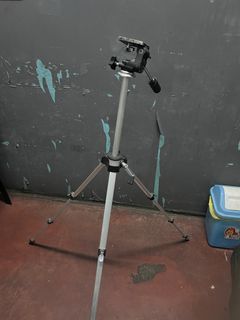 DSLR Tripod Camera Stand