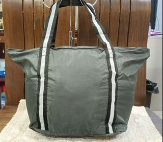 Esprit foldable bag