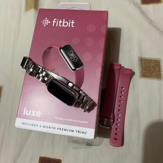 Fitbit Luxe Platinum Orchid with free stainless steel strap comes in original packaging and complete inclusions (FREE SHIPPING)