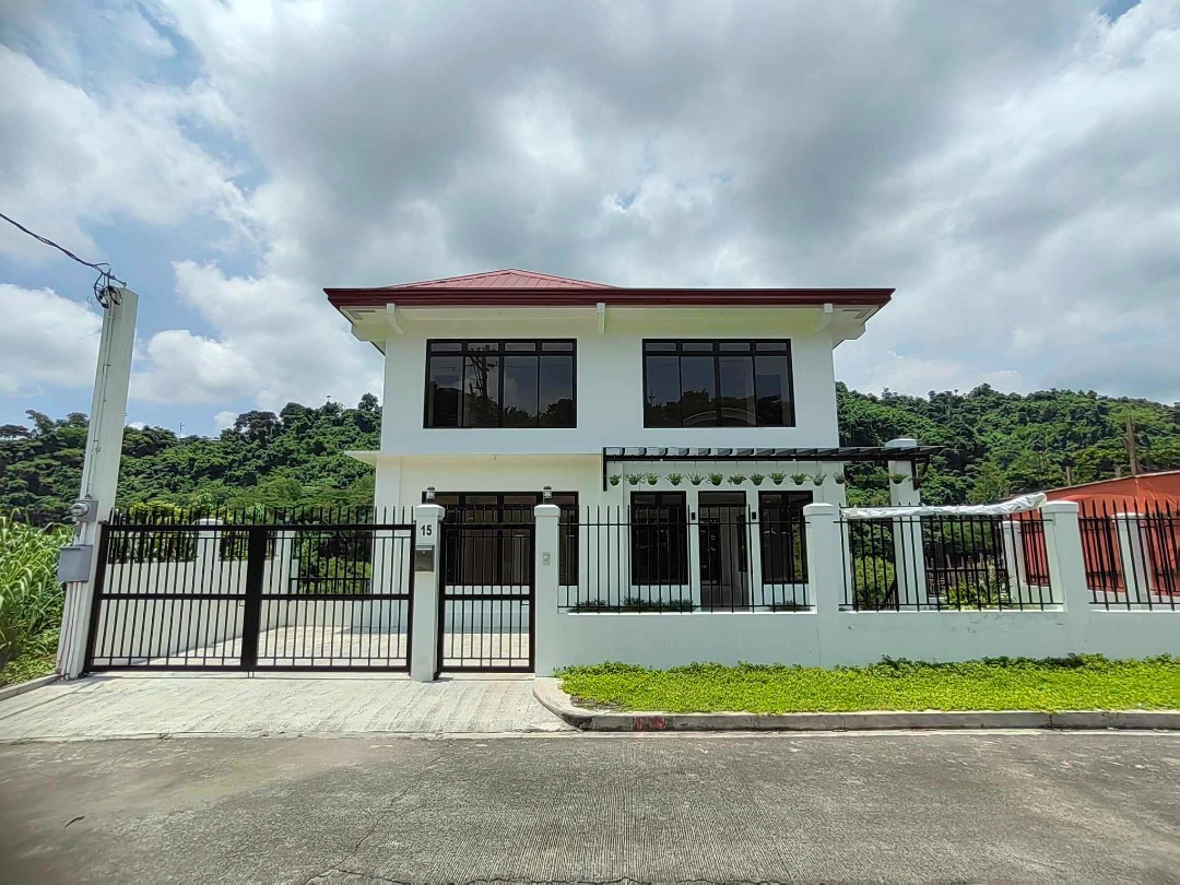 (Category: ) located in . Submitted by PhilRealEstateFinder (Listing ID 1296132826, Image 1). Description: .