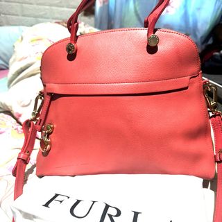(Kategori: ) berada di . Dikirim oleh miss_fuchia (ID iklan 1296117146, Gambar 1). Deskripsi: .