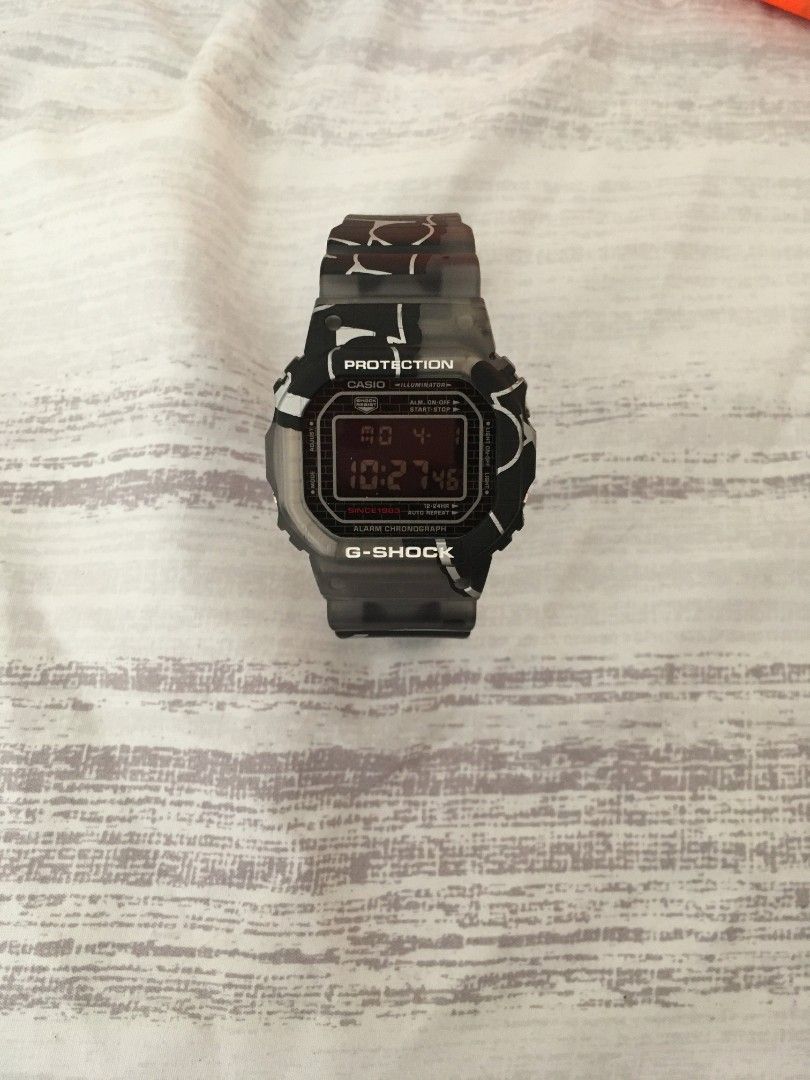 G-Shock Men's DW5000SS-1 (Category: Men's Watches) located in Cebu City. Submitted by mac_j003 (Listing ID 1296089234, Image 1). Description: This is a limited edition gshock made in Japan Fairly priced for you Brand new will cost you almost around 10k excluding shipping..