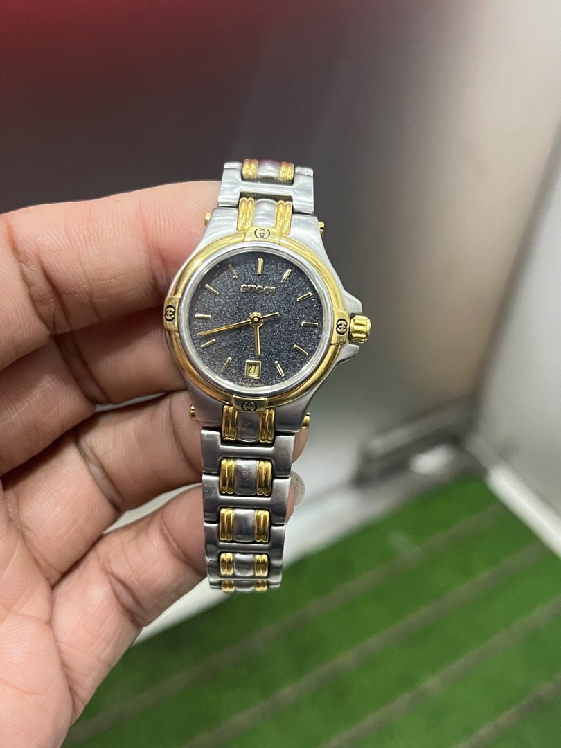 Gucci 9040l ladies watch sales
