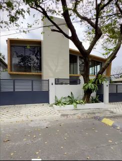 House and Lot for sale in Capitol Drive  Quezon City