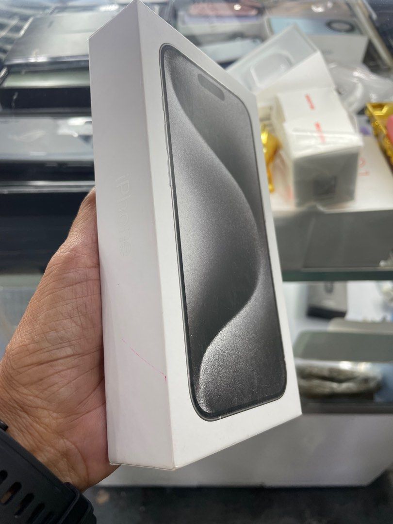 Iphone 15 Pro 256gb White Titanium (Category: iPhone 15 Series) located in San Juan City. Submitted by tanexsulla42 (Listing ID 1296138972, Image 3). Description: We accept trade in Credit Card Shipping Deliver/Meet up Fb Page: Ashley & Lyn.