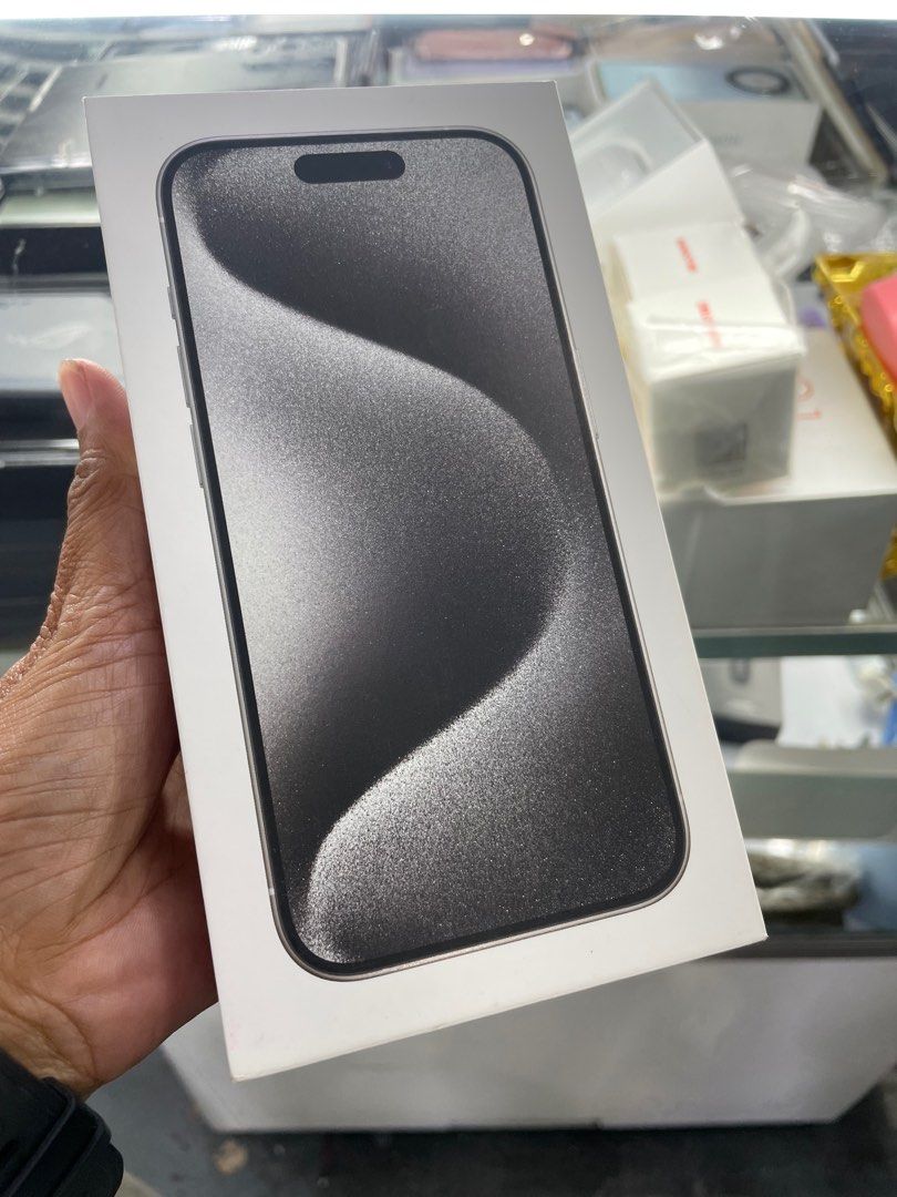 Iphone 15 Pro 256gb White Titanium (Category: iPhone 15 Series) located in San Juan City. Submitted by tanexsulla42 (Listing ID 1296138972, Image 1). Description: We accept trade in Credit Card Shipping Deliver/Meet up Fb Page: Ashley & Lyn.
