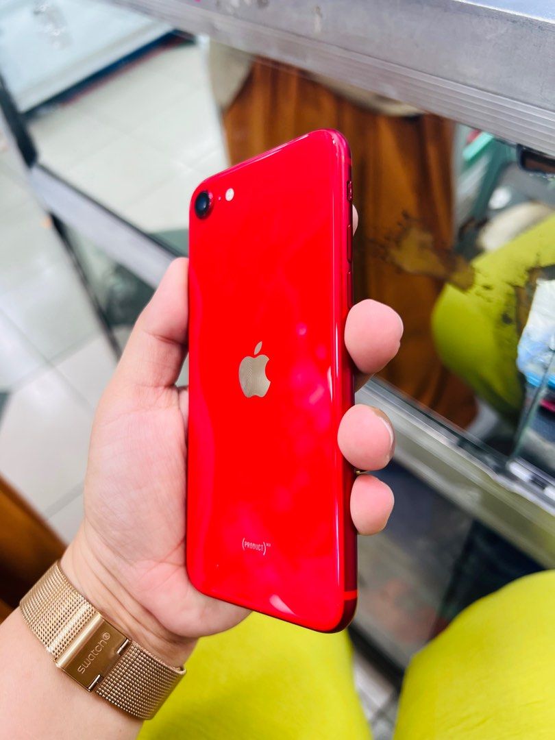 Iphone SE 2020 128gb 93% batt FU (Category: iPhone SE Series) located in San Juan City. Submitted by javedsgadgetshop (Listing ID 1296063187, Image 2). Description: OPEN FOR INSTALLMENT VIA CREDIT CARD/GGIVES & SWAP/TRADE-IN! WE BUY AND SELL ( ANYKINDS OF UNIT BINIBILI PO NAMIN)! PTPA : Padelete po f bawal Read ❗️Onhand ‼️ Iphone SE 2020 •128gb •NTV Variant •93% batt health •Factory Unlock •95% Smoothness •No hidden issue | No Repaired •100% Auth
