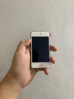 iPod touch 4th gen 32gb (5)