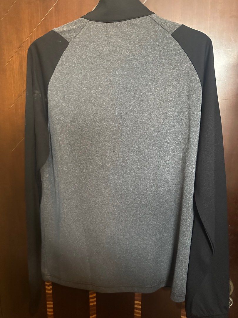 Kappa jacket Large size （分類：外套及戶外衣服）位於 Hong Kong。 由 caxsuen 提交（商品編號 1296114709，圖片 5）。簡介： 。