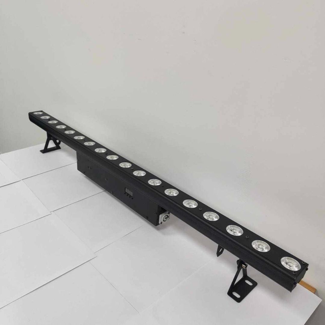 LED wall washer RGB pixel type 18x10W DMX (Category: Lighting) located in San Juan City. Submitted by eon_marketing_jeff (Listing ID 1296063780, Image 2). Description: Brand new for sale Led bar indoor type RGBW full color 18x10W Dmx and Auto control Eon Marketing Jeff 0933. 9858651.