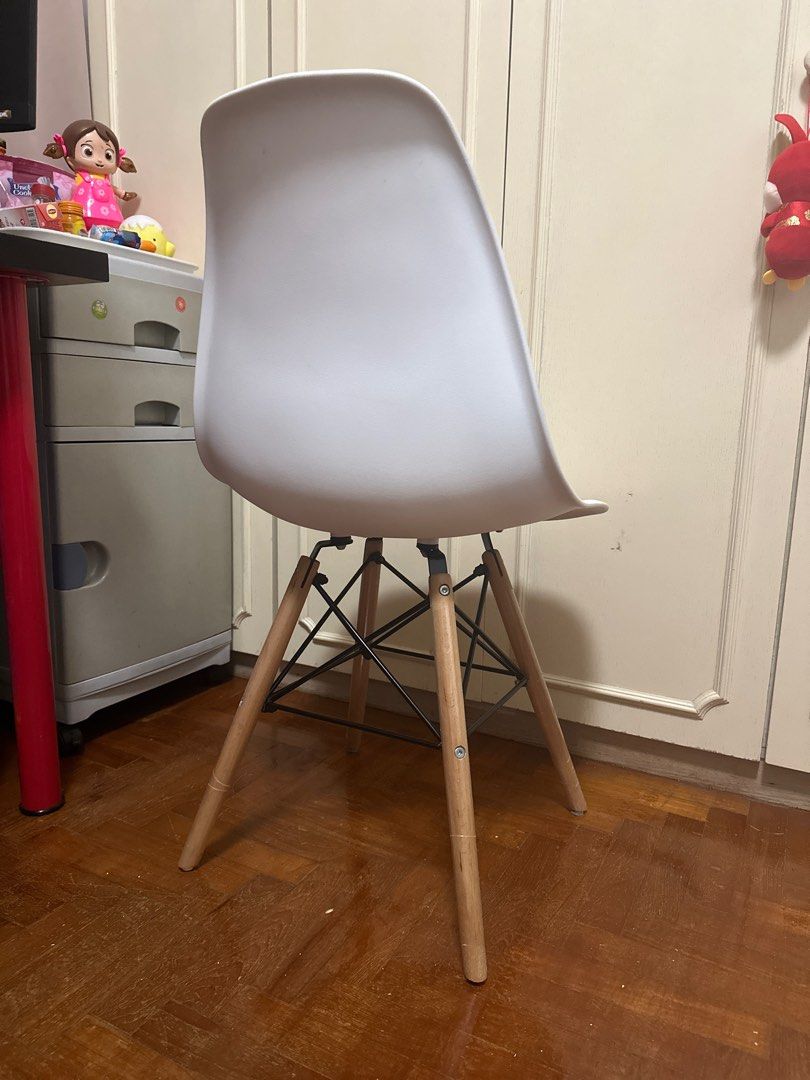 Like New Flash Furniture Elon Series White Plastic Chair with Wooden Legs Furniture Home Living Furniture Chairs on Carousell