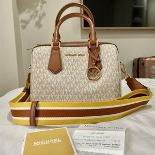 (Kategori: ) berada di . Dikirim oleh oeyly (ID iklan 1296126397, Gambar 1). Deskripsi: .