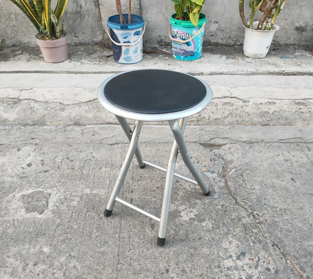 Minimalist Aluminum Stool Foldable (Category: Chairs) located in Mabalacat. Submitted by thenewcraf32843 (Listing ID 1296175003, Image 2). Description: Minimalist Aluminum Stool Foldable In good condition. Cushioned leather seat, aluminum frame. 100 kilos capacity. 1 pc only.. Dimensions: Seat diameter 11.5 x Height 17.5 inches Location: Mawaque Mabalacat, Pampanga We do shipping. Mop: Gcash or Landbank. Strictly no reservation and COD. Payment f