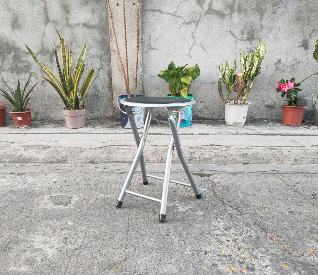 Minimalist Aluminum Stool Foldable (Category: Chairs) located in Mabalacat. Submitted by thenewcraf32843 (Listing ID 1296175003, Image 1). Description: Minimalist Aluminum Stool Foldable In good condition. Cushioned leather seat, aluminum frame. 100 kilos capacity. 1 pc only.. Dimensions: Seat diameter 11.5 x Height 17.5 inches Location: Mawaque Mabalacat, Pampanga We do shipping. Mop: Gcash or Landbank. Strictly no reservation and COD. Payment f