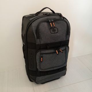 OGIO Layover Travel Luggage Bag - LIKE NEW